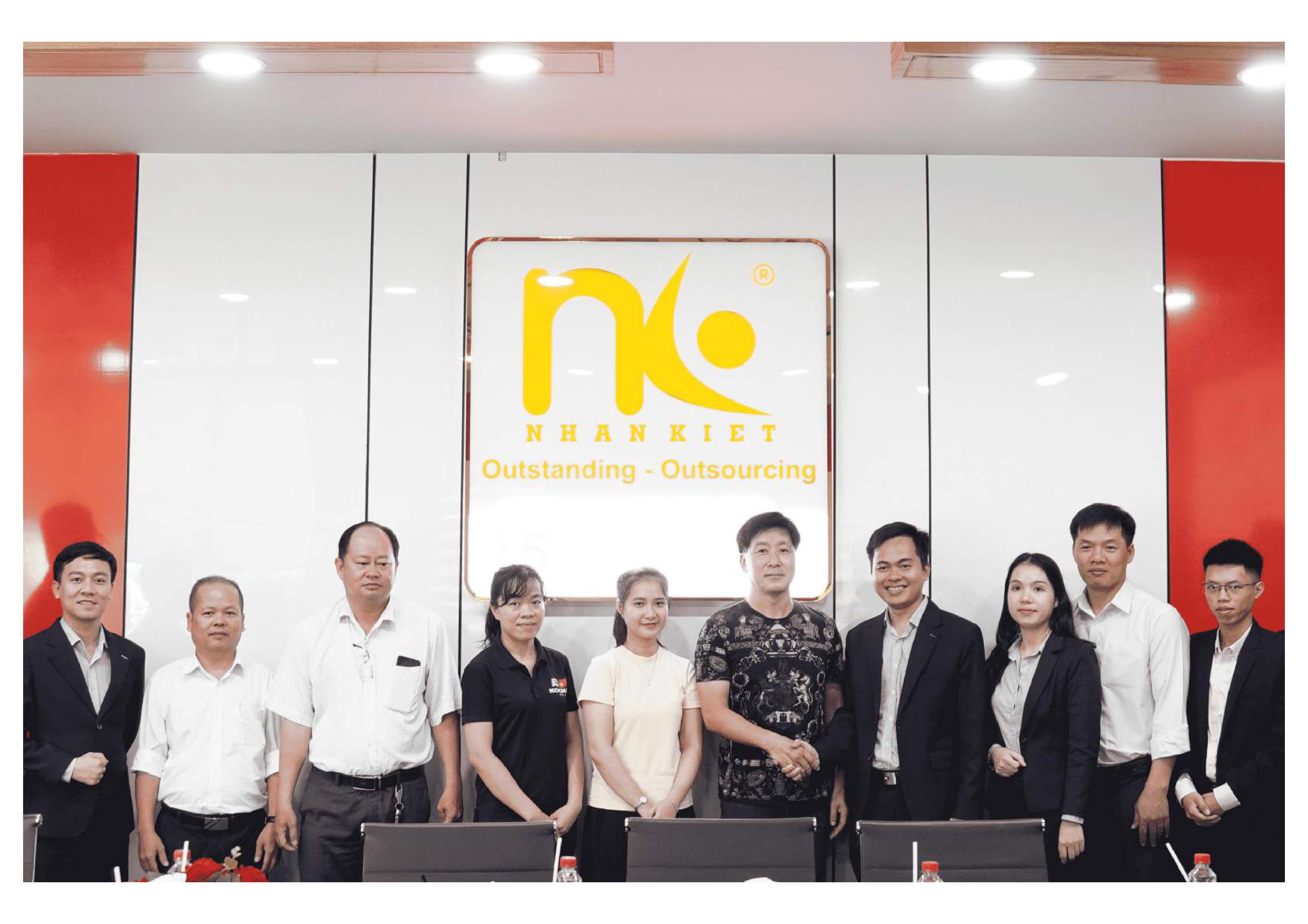VINH DỰ CHÀO ĐÓN ĐỐI TÁC KOCHAM  ĐẾN THAM QUAN VÀ LÀM VIỆC VỚI Nhà cái 88 King88