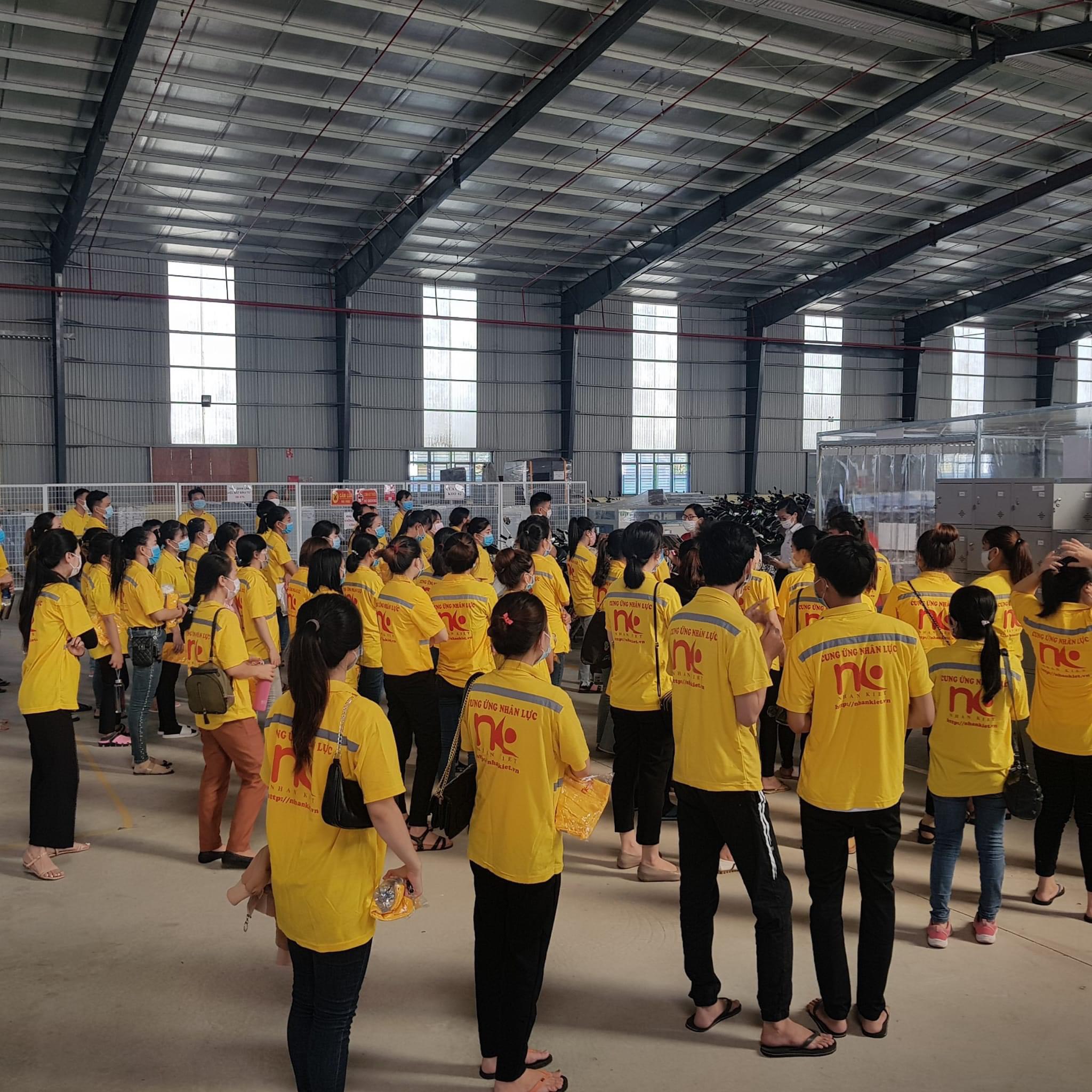 CÔNG TY CUNG ỨNG NHÂN LỰC Nhà cái 88 King88 TUYỂN LẮP RÁP LINH KIỆN ĐIỆN TỬ - QUẢNG NAM