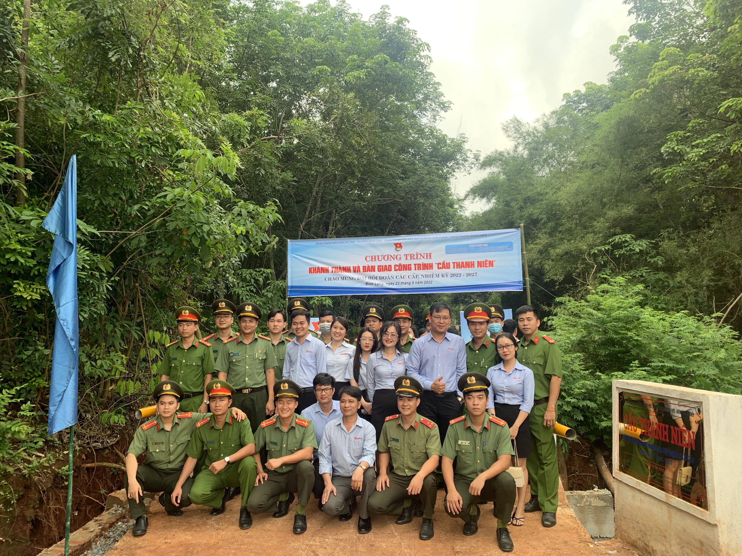 Nhà Cái Cá Cược Uy Tín 【King88 Vina】 cùng khánh thành và bàn giao công trình “Cầu Thanh Niên” tại Phường Hưng Chiến, Thị xã Bình Long, Tỉnh Bình Phước.