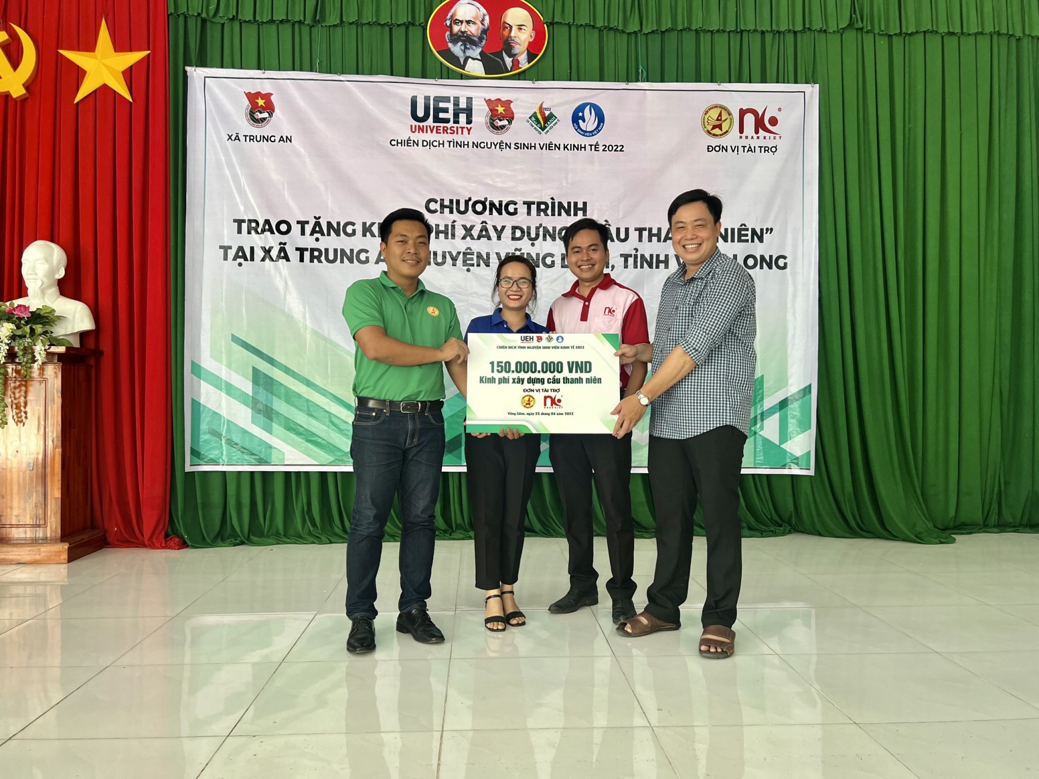 Nhà Cái Cá Cược Uy Tín 【King88 Vina】 đồng hành cùng chương trình xây dựng cầu thanh niên tại xã Trung an, huyện Vĩnh Liêm, tỉnh Vĩnh Long